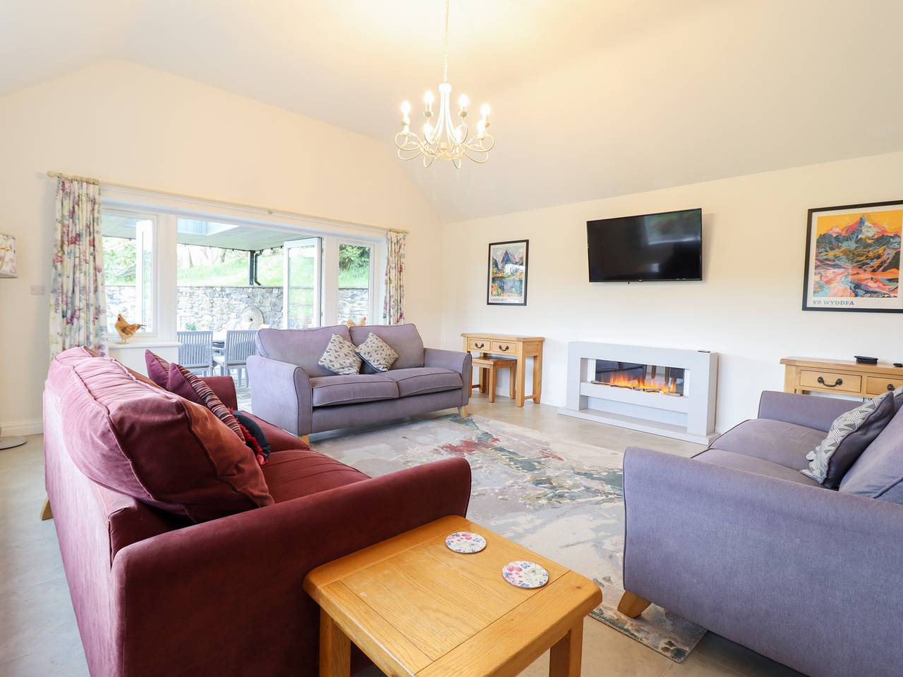 Ochr Y Garth in Conwy region