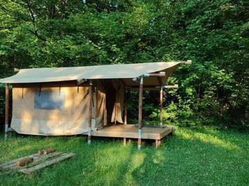 Camping für 2 Personen in Saint-Nicolas, Territoire-de-Belfort, Bild 1