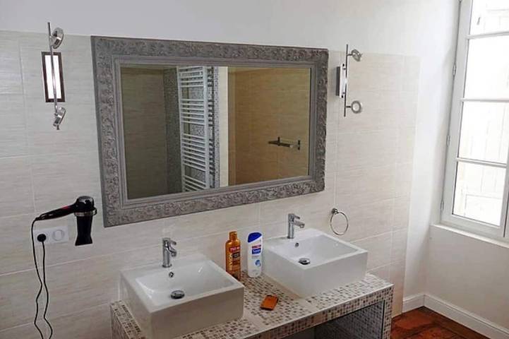 Location de vacances pour 15 personnes, avec balcon et jardin à Lauzerte - 3