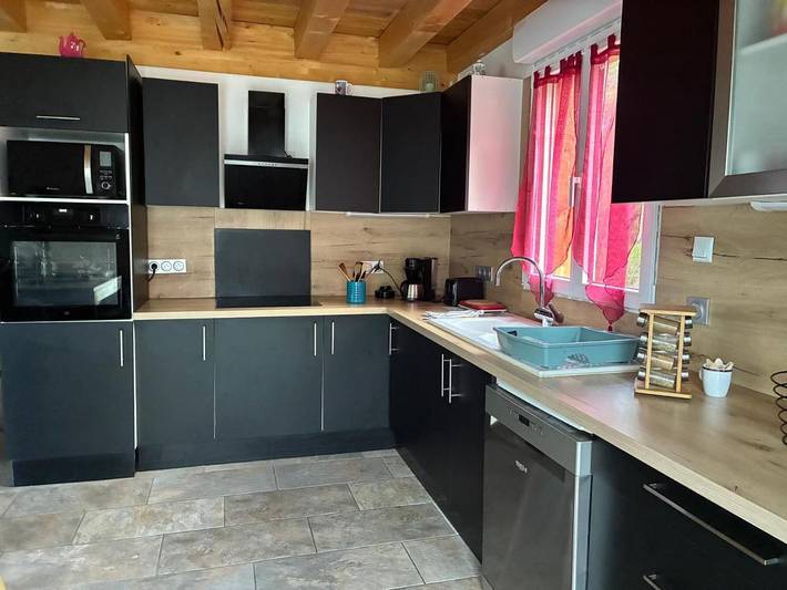Gîte pour 6 personnes, avec jardin et vue, animaux acceptés à L'Argentière-la-Bessée - 2