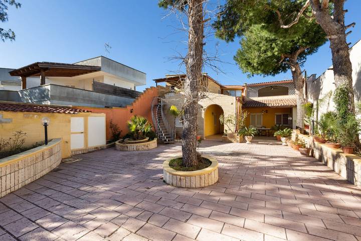 Gîte pour 5 personnes, avec jardin à Porto Cesareo - 2
