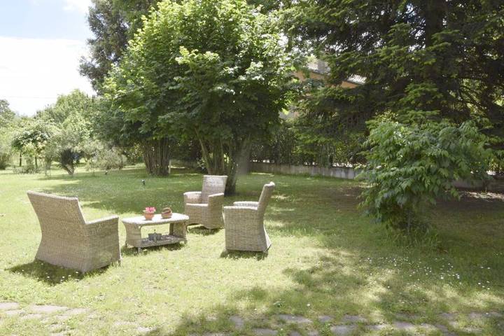Bed and breakfast per 5 persone, con giardino - 1