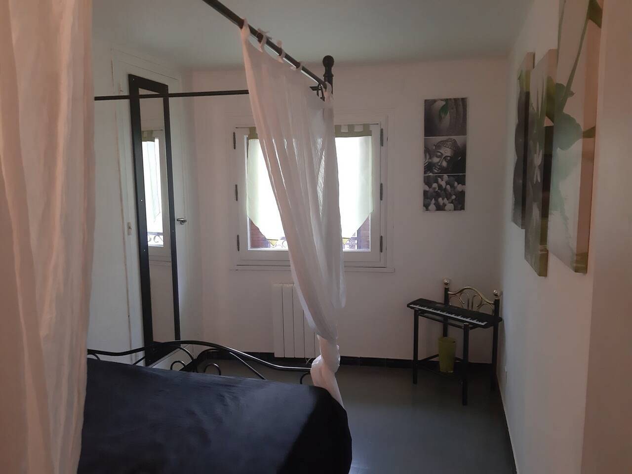 Apartamento entero, Acogedor Apartamento en Beaucaire - 90 m², Ideal para Familias in Beaucaire, Region de Nimes