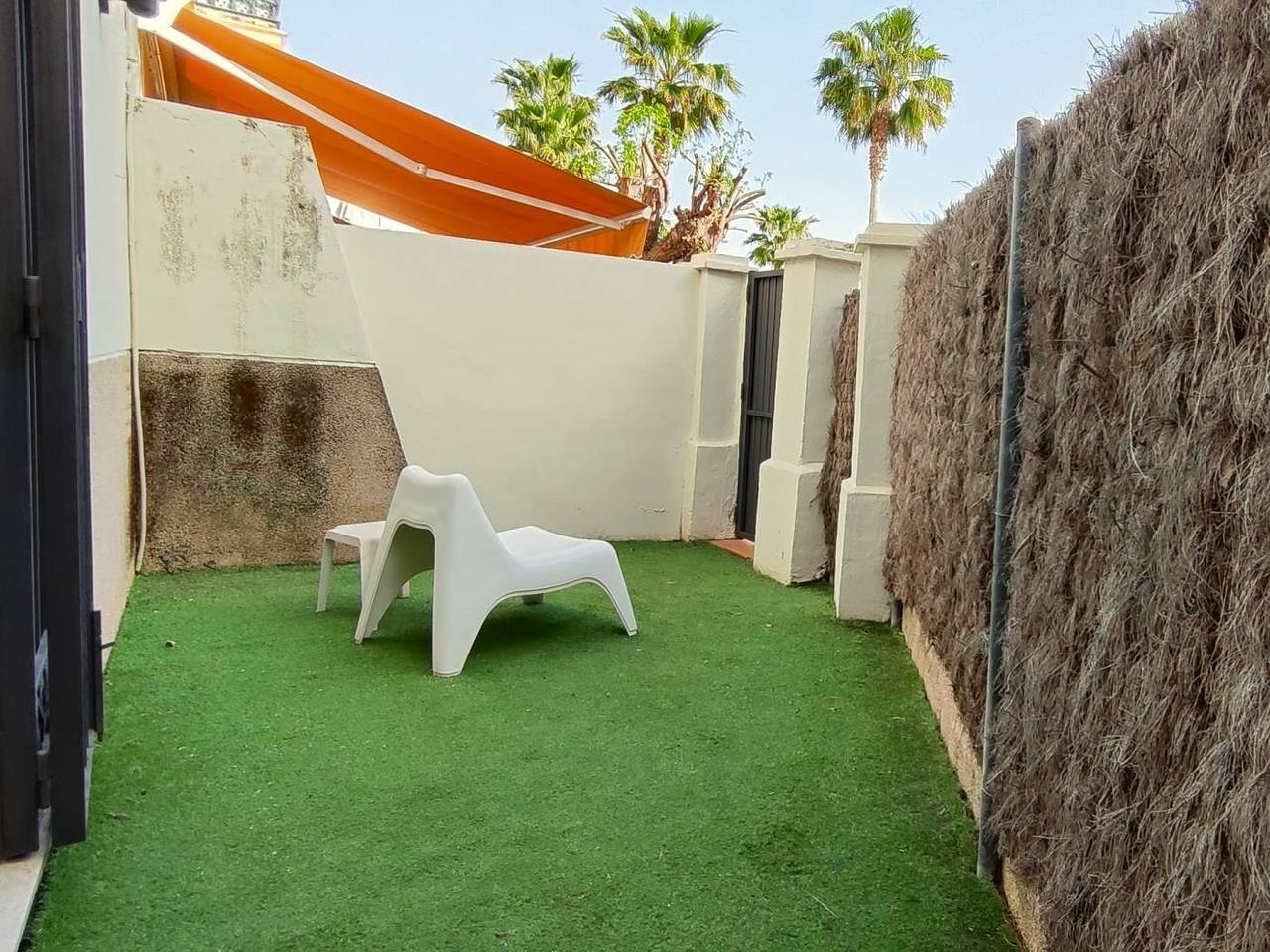 Casa junto a la playa de Las Redes in Playa De Las Redes, El Puerto de Santa María