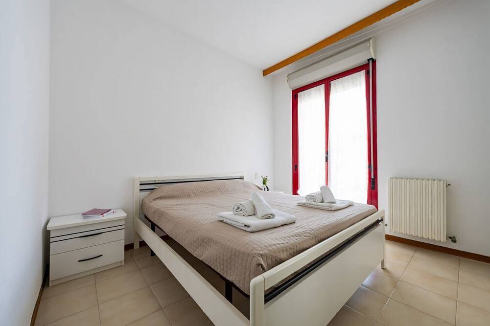 Appartement entier, Guesthost - Alba Cozy Flat near the Sea W/Parking in Alba Adriatica, Province de Teramo