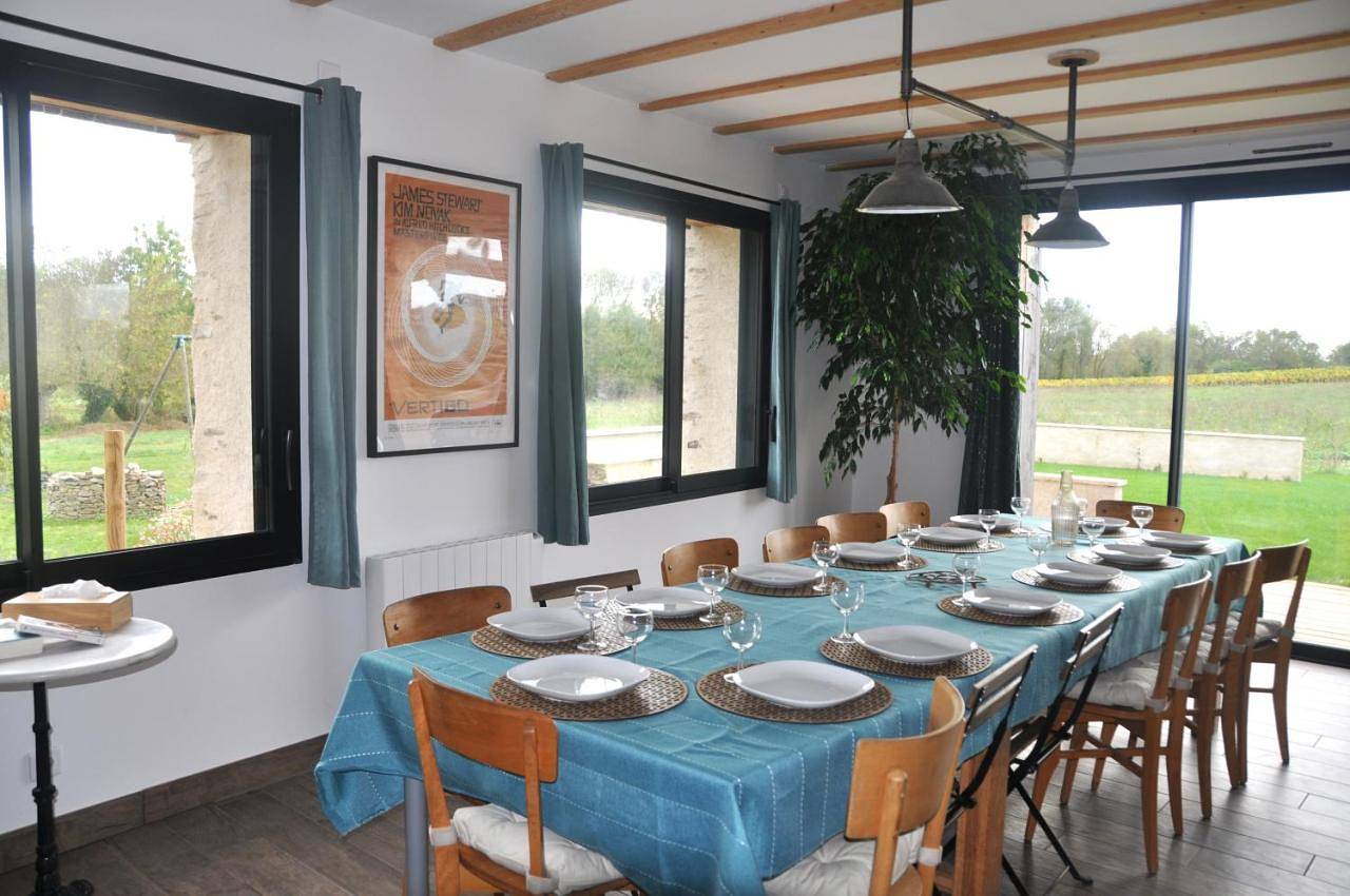 Six-Bedroom House in Saint-Julien-de-Concelles, Région de Nantes