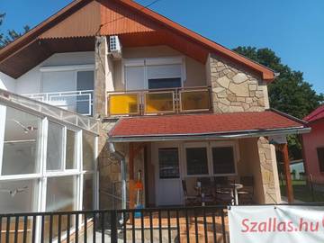 Ferienhaus für 12 Personen, mit Garten, mit Haustier am Balaton