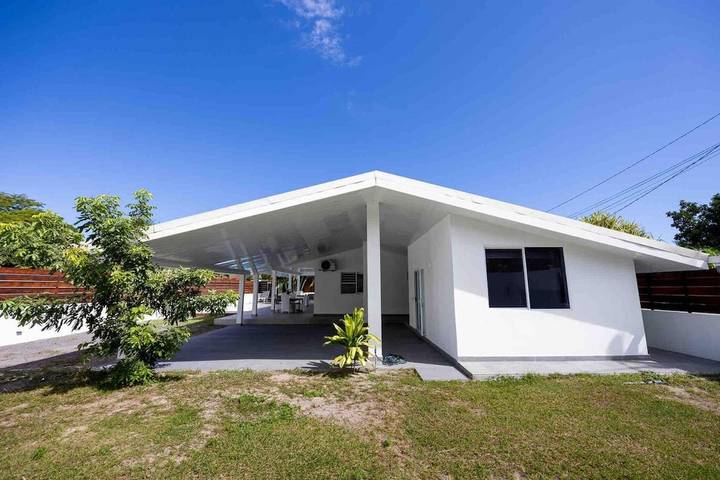 Villa pour 8 personnes, avec jardin et piscine dans Tahiti - 4