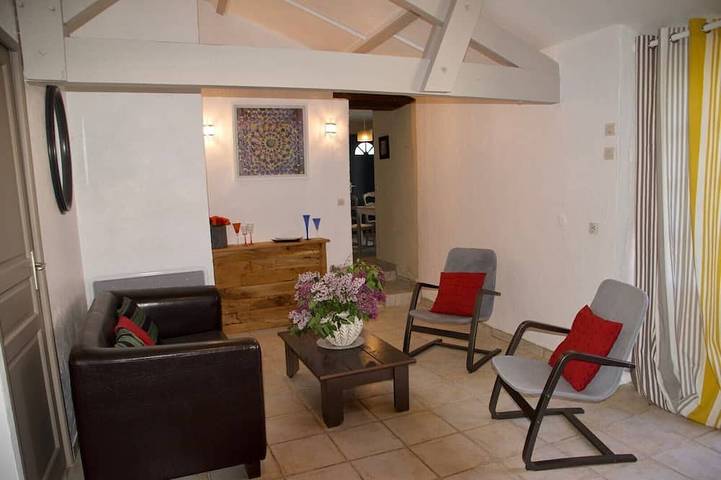 Casa de vacaciones para 6 personas, con piscina y jardín - 1