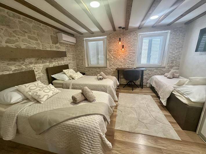 Maison d’hôte pour 5 personnes, avec Balcon et Terrasse à Split - 3