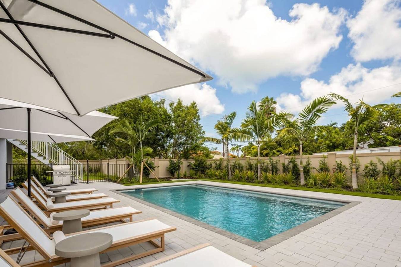 New  Crestwood House by Brightwild   Huge Pool in Key Haven, Stock Island