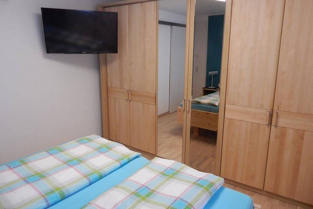 Ferienwohnung Engel - Bungalow / Fewo, Dusche, Wc, 1 Schlafraum in Schweich, Moseleifel