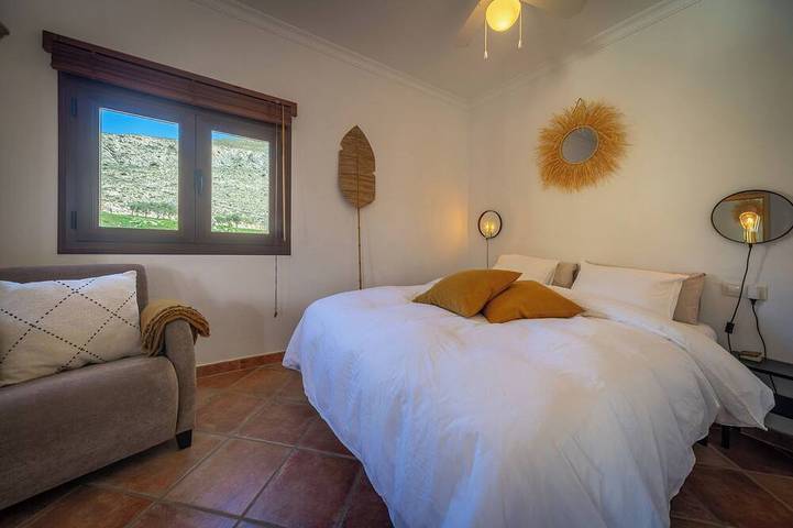 Boutique B&B Casa La Calera/ Caminito del Rey-15 min/Ronda-25 min/ Teba-5 min in Teba, Málaga Provinz