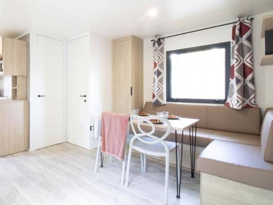 Camping Les Embruns d'Oléron - Mobilhome 4 personas - Casa móvil Bergeronnette**** 4 plazas in Le Château-d'Oléron, Côte de Beauté