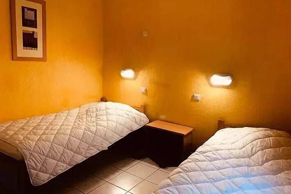 Gîte 3 Pièces 4 personnes in Die, Parc naturel régional du Vercors
