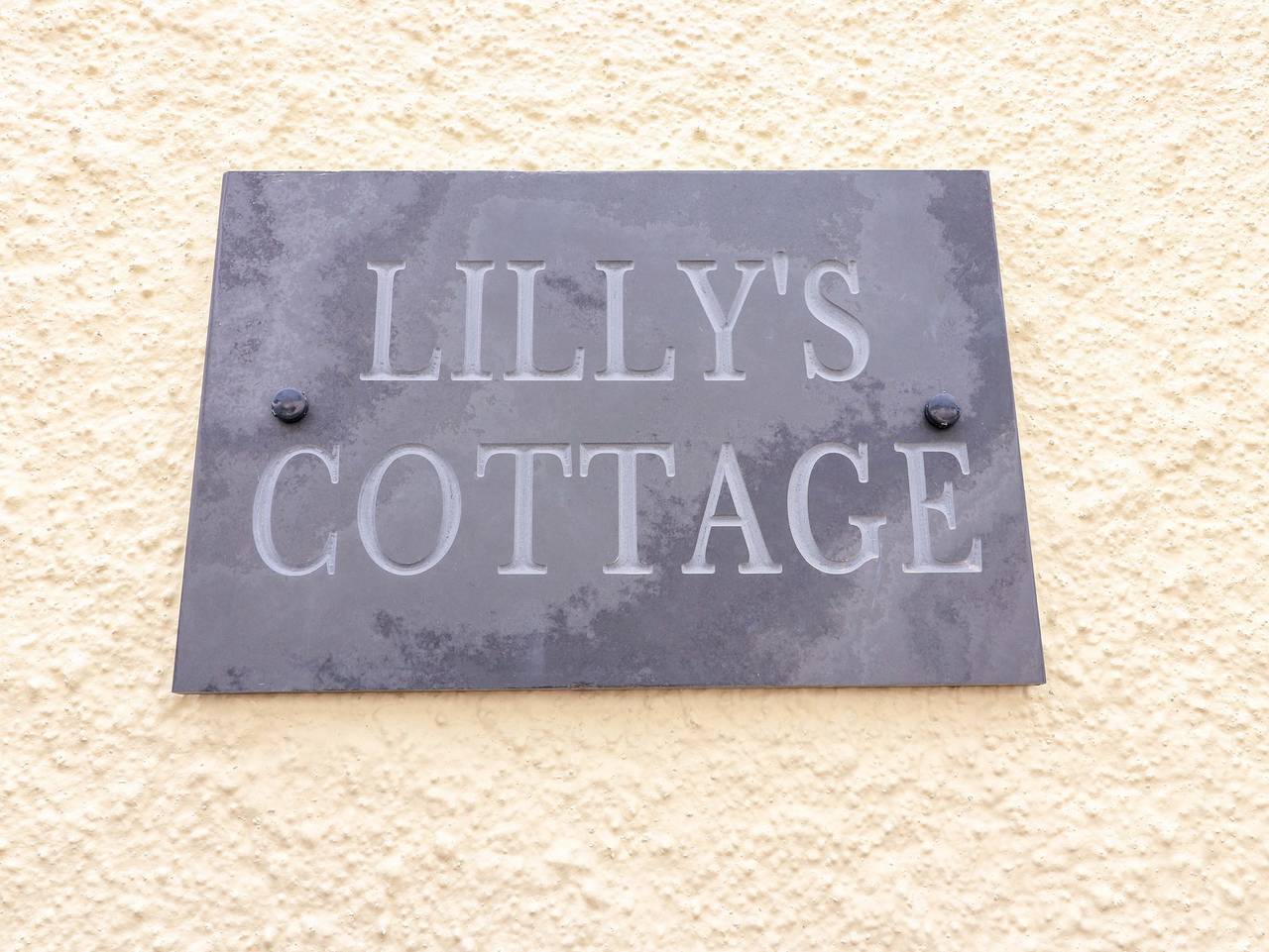 Lilly's Cottage in Dawlish, Devon