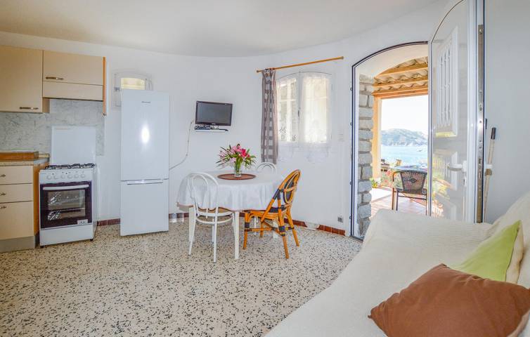 Gîte pour 2 personnes, avec terrasse dans Haute-Corse - 4