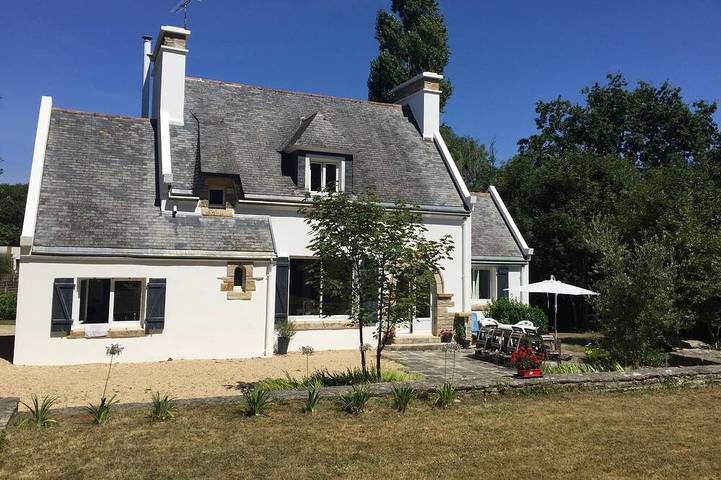 Location de vacances pour 8 personnes, avec jardin et terrasse dans Plage du Letty