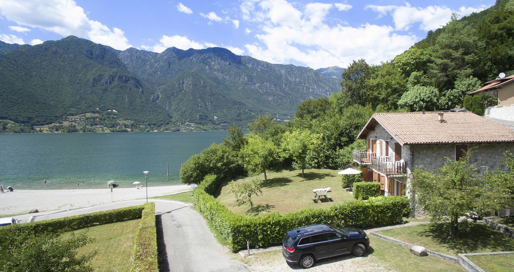 Ganze Wohnung, Ferienwohnung für 4 Personen mit Garten in Idro, Gardasee-Berge