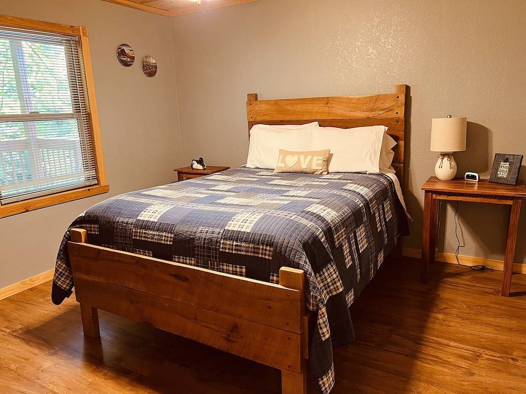 Neue, einzigartige Cave Creek-Hütte 2 in Shawnee nahe Alto Pass und Bald Knob Cross in Union County (IL)