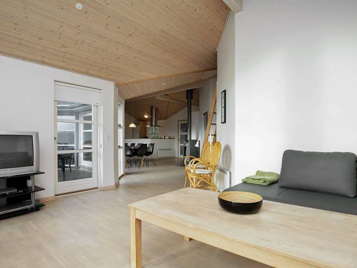 Ferienhaus für 8 Personen, mit Terrasse und Sauna sowie Whirlpool, mit Haustier in Nordostjütland - 4