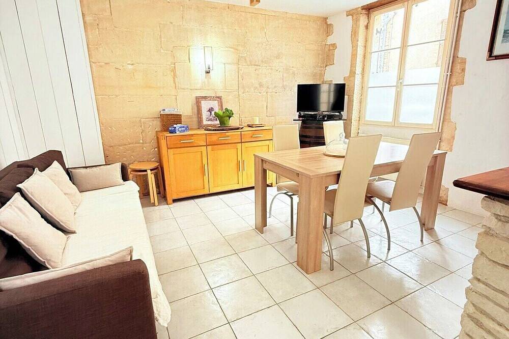 Villa le Bingali 100 m from the beach in Lion-sur-Mer, Región de Caen