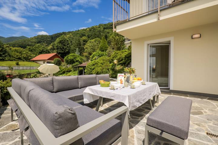 Ferienwohnung für 5 Personen, mit Ausblick und Terrasse sowie Seeblick und Garten in Cannero Riviera - 3