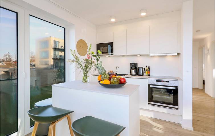 Ferienwohnung für 6 Personen, mit Terrasse und Seeblick in Lembruch - 4