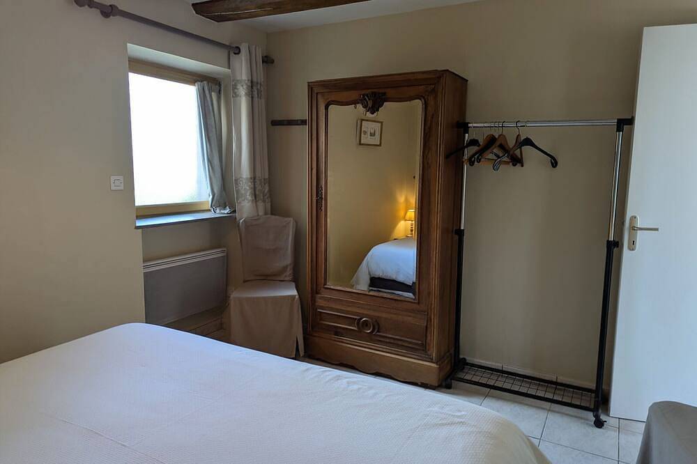 Gemütliches Ferienhaus im Loiretal: Privater Garten, moderne Ausstattung, inkl. Bettwäsche und Strom in Guilly, Loire-Tal