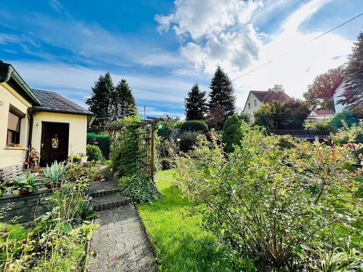 Ferienhaus für 7 Personen, mit Terrasse und Garten sowie Ausblick