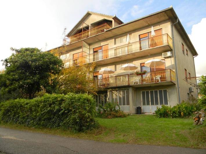 Maison d’hôte pour 4 personnes, avec jardin et terrasse dans Tivat