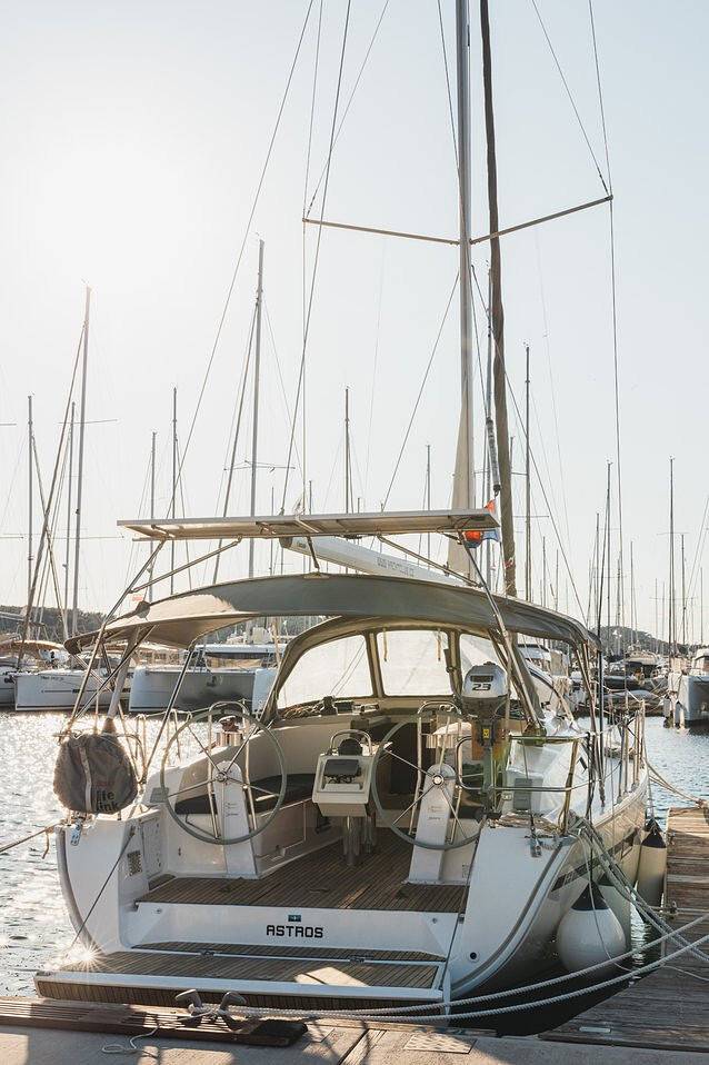 Boat for 4 people in Vancouver, British Columbia