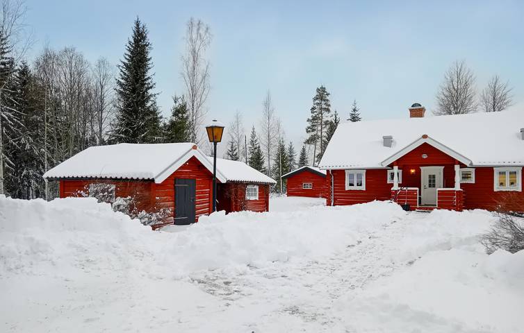 Ferienhaus für 10 Personen mit Garten in Ljusnarsberg, Örebro und Umgebung