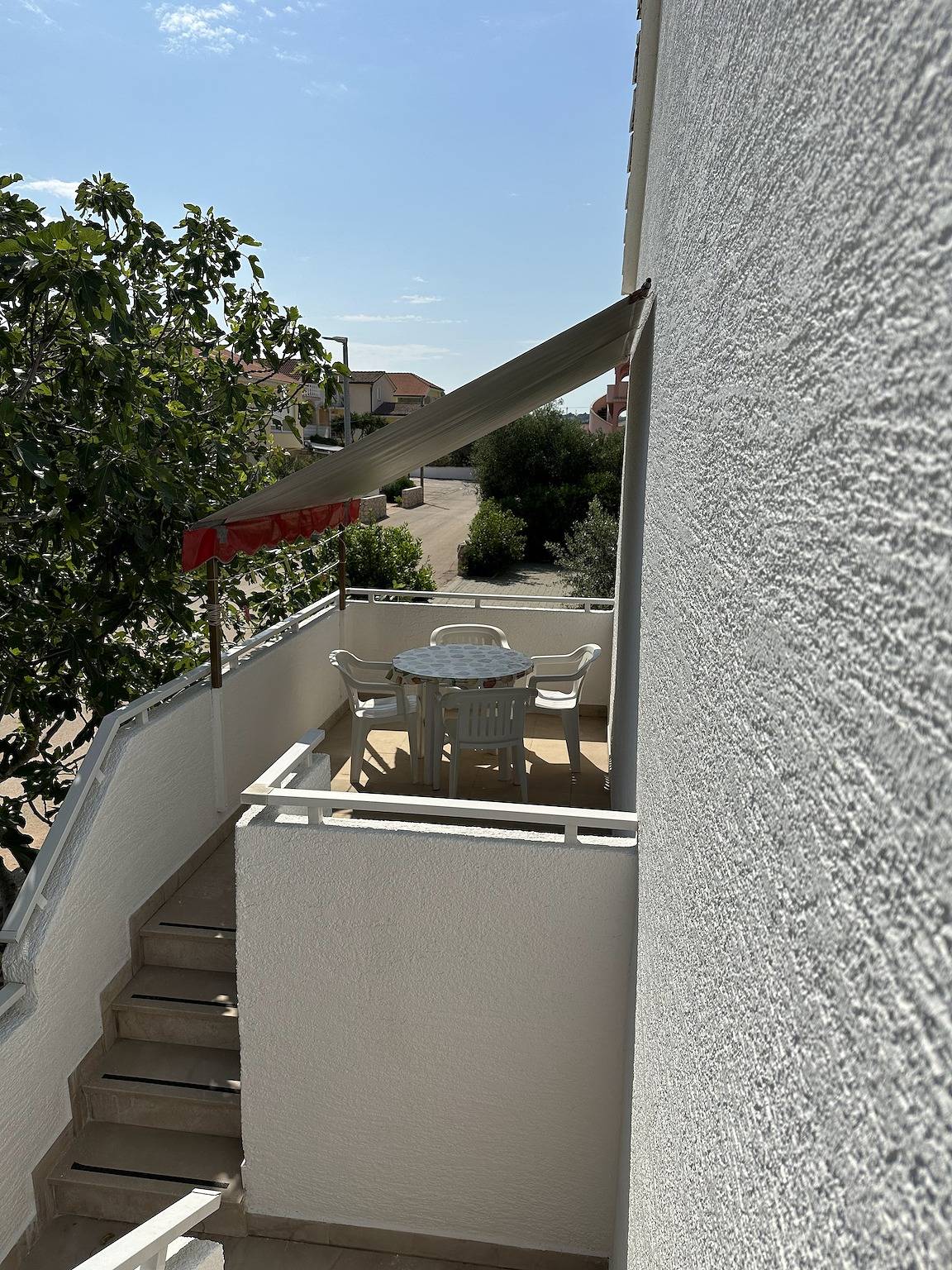 Ganze Wohnung, 2-Zimmer-Ferienwohnung mit Terrasse Novalja, Pag A-22963-e in Novalja, Pag