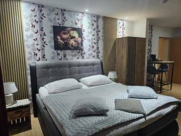 Ferienwohnung für 4 Personen, mit Sauna und Garten sowie Ausblick, mit Haustier in Fichtelberg