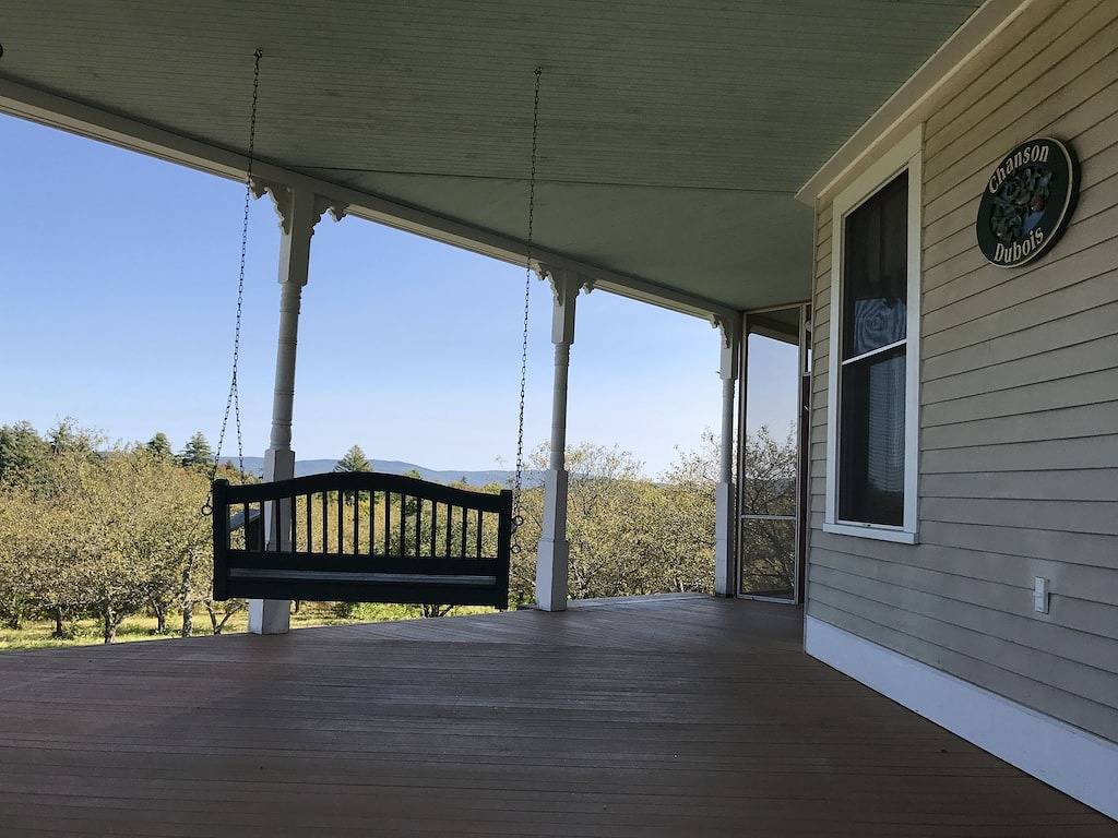 Weißes Gebirgsobstgarten-Haus in Campton, Grafton County