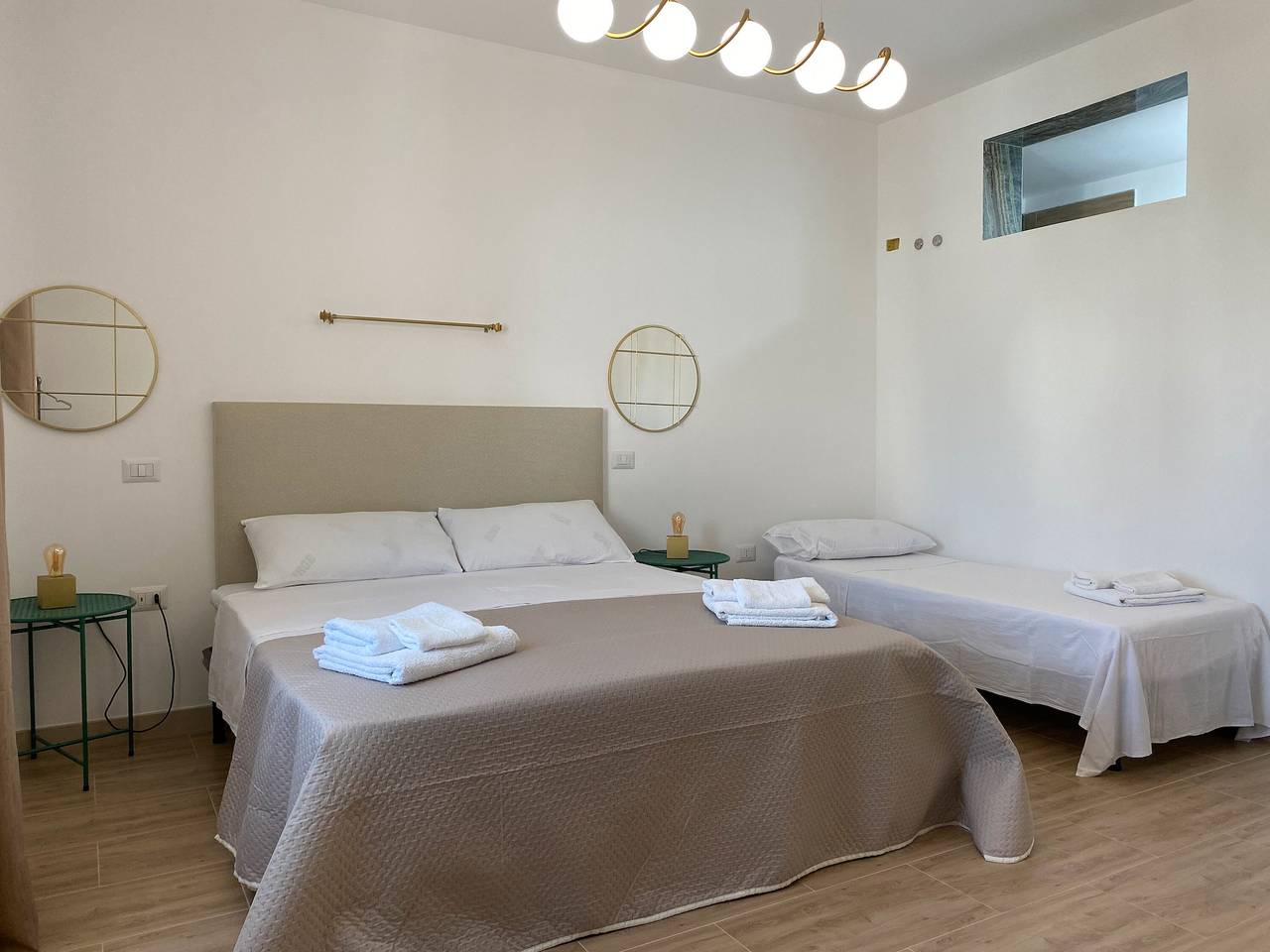 Bed and Breakfast 'Isid'Oro Rooms - Camera 4' with Wi-Fi and Air Conditioning in Sant'Isidoro, Gulf of Taranto