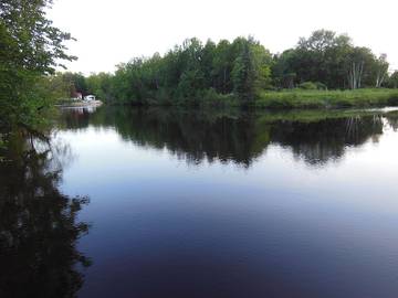 Vacation Rental for 4 Guests in Kawartha Lakes, Picture 1