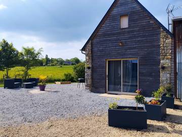 Gîte pour 4 personnes, avec terrasse et jardin dans Mayenne