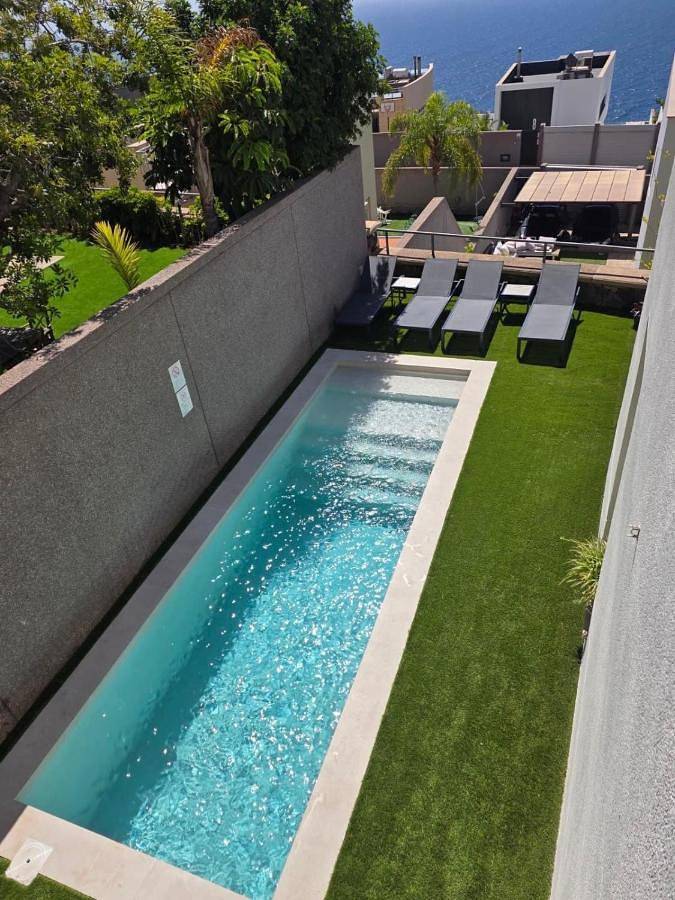 Chalet para 6 personas, con jardín además de piscina y vistas, Familias con niños en Santa Cruz de Tenerife - 2