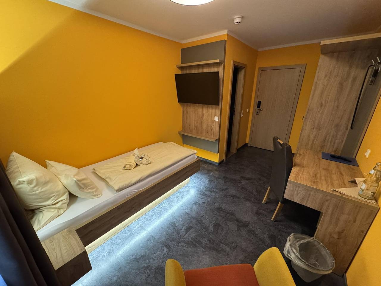 Einzelzimmer Standard, Dusche, Wc in Celle, Aller-Leine-Tal