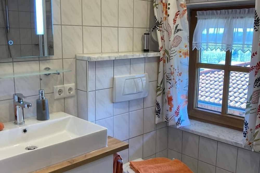 Ganze Wohnung, Ferienwohnung 2 für 2 Personen (42 qm) in Bernau am Chiemsee, Chiemsee