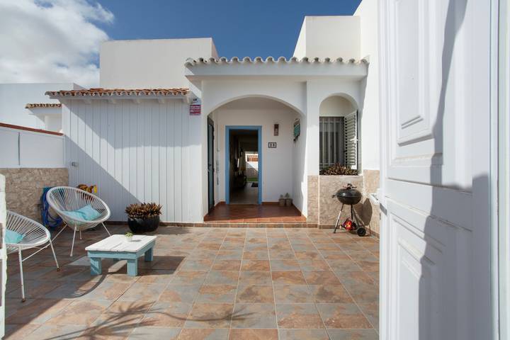 Casa baifo – Gemütliches Ferienhaus nahe am Meer in Corralejo, La Oliva