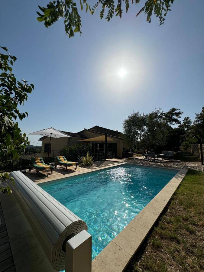 Villa voor 8 personen, with Terras and Tuin as well as Zwembad and Sauna in Bédoin