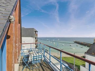 Gîte pour 7 personnes, avec terrasse dans Plage du Port d'Orange