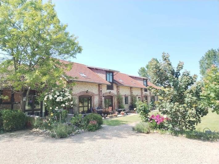 Location de vacances pour 4 personnes, avec terrasse et jardin à Berville-sur-Mer - 4