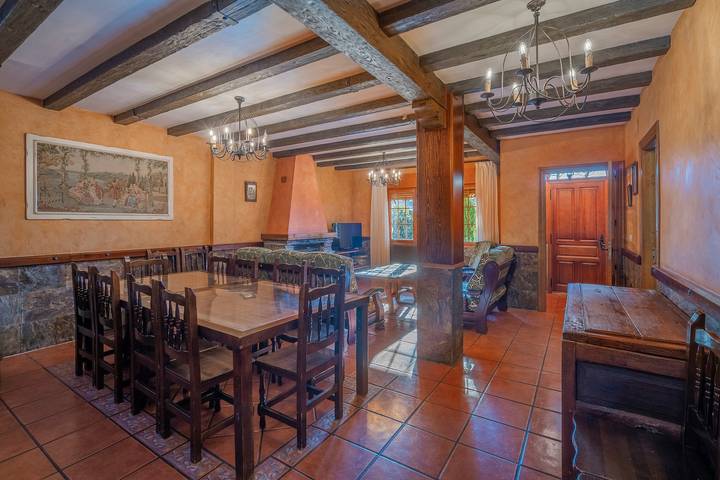 Chalet para 16 personas, con Balcón y Jardín en Provincia de Burgos - 4