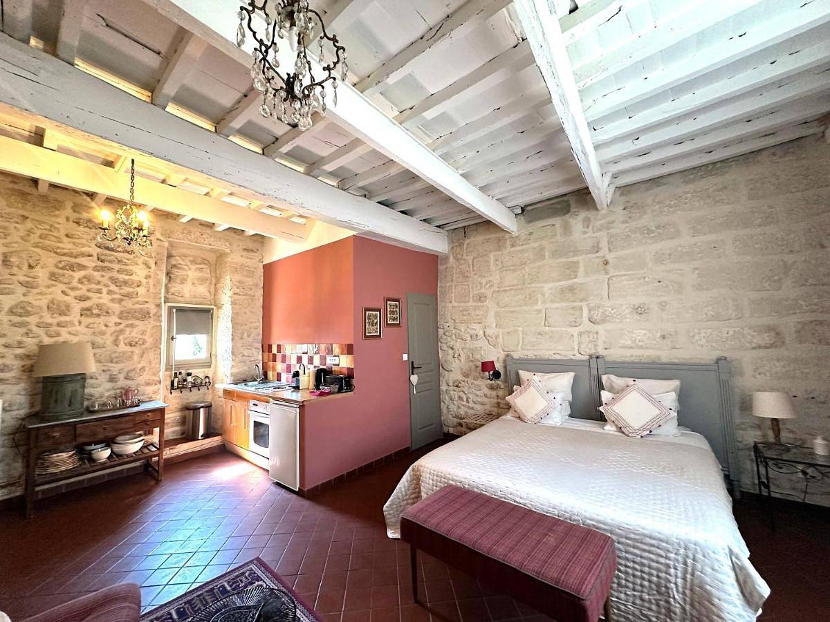 Ganze Wohnung, Le trente trois in Uzès, Nimes und Umgebung