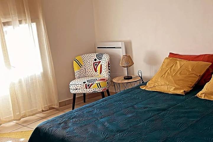 Apartamento entero, A Stop in the Var: Vineyards & Ocean Views in Le Castellet in Le Castellet, Costa mediterránea (Francia)