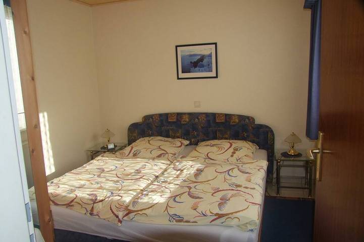 Ferienhaus für 2 Personen, mit Garten in Leer - 4